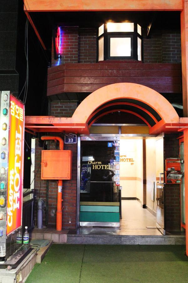 Charm Hotel Seoul Exterior photo